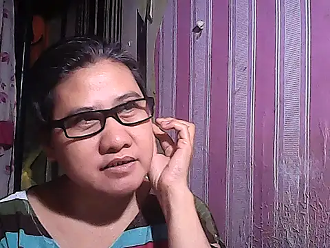 Snapshot of sweetsosie18 chatting on 09/19/25, 07:25 sweetsosie18 online show from 09/19/25, 07:25