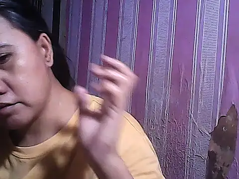 Snapshot of sweetsosie18 chatting on 09/30/25, 02:55 sweetsosie18 online show from 09/30/25, 02:55