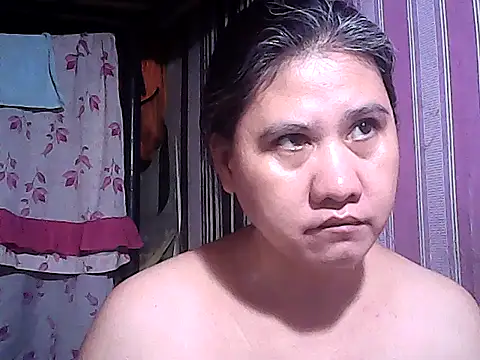 Snapshot of sweetsosie18 chatting on 10/22/25, 08:19 sweetsosie18 online show from 10/22/25, 08:19