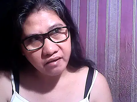 Snapshot of sweetsosie18 chatting on 11/09/25, 09:40 sweetsosie18 online show from 11/09/25, 09:40