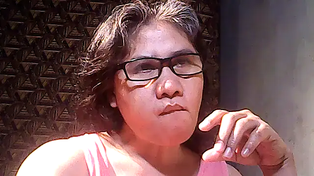 Snapshot of sweetsosie18 chatting on 11/30/25, 10:41 sweetsosie18 online show from 11/30/25, 10:41