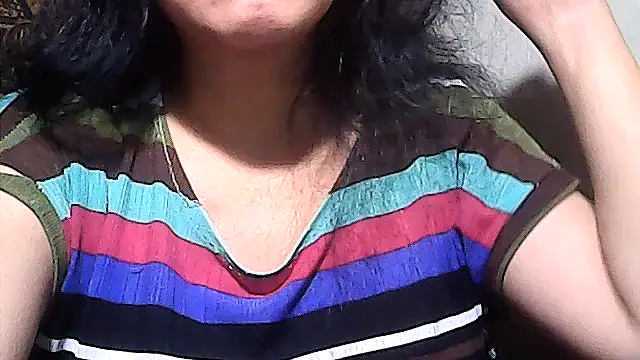 Snapshot of sweetsosie18 chatting on 12/03/25, 02:08 sweetsosie18 online show from 12/03/25, 02:08