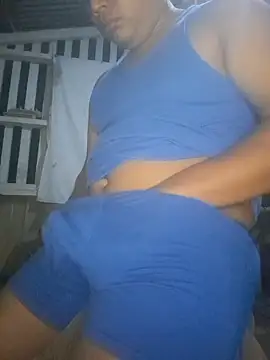 Efrain2090 online show from 09/27/25, 10:20