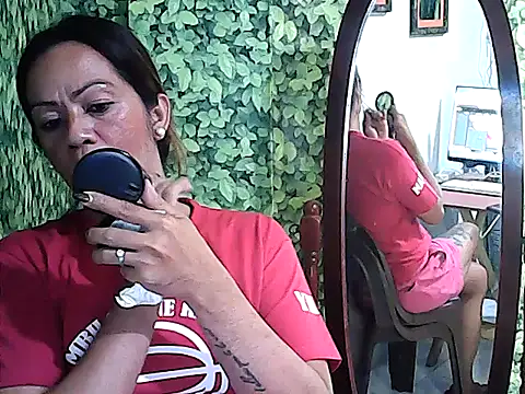 yummy 21xxx online show from 11/20/25, 01:11