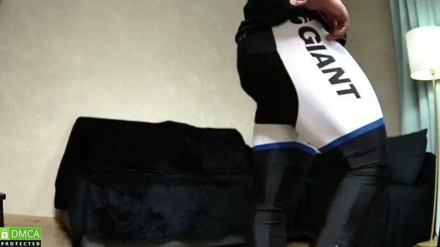 Snapshot of Kurt_Stone1 chatting on 10/03/25, 06:16 Kurt Stone1 online show from 10/03/25, 06:16