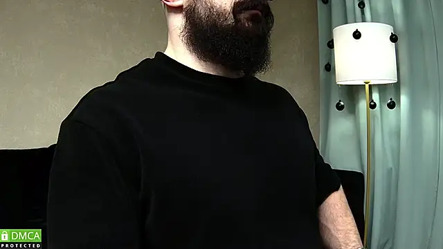 Snapshot of Kurt_Stone1 chatting on 12/17/25, 07:31 Kurt Stone1 online show from 12/17/25, 07:31