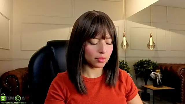 Snapshot of ROSE__15 chatting on 05/12/26, 12:02 ROSE 15 online show from 05/12/26, 12:02