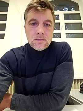 sparrow4791 online show from 12/10/24, 02:28