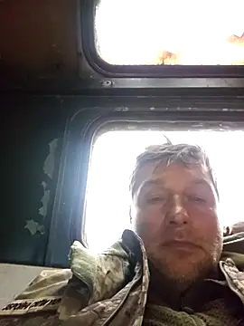 sparrow4791 online show from 02/11/25, 07:16