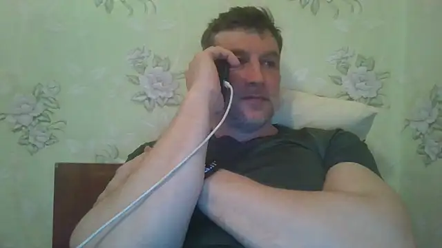 sparrow4791 online show from 02/22/25, 07:47