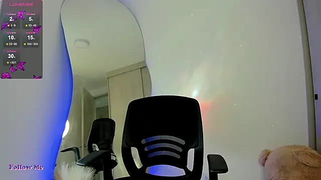 SussiVega online show from 03/14/25, 09:43
