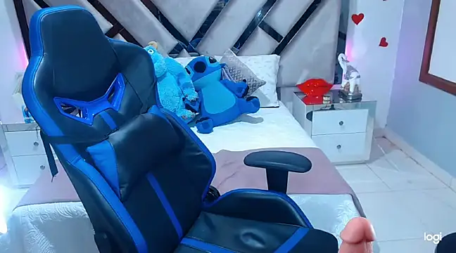 Snapshot of lady_Ary_xx chatting on 01/11/25, 11:46 lady Ary xx online show from 01/11/25, 11:46