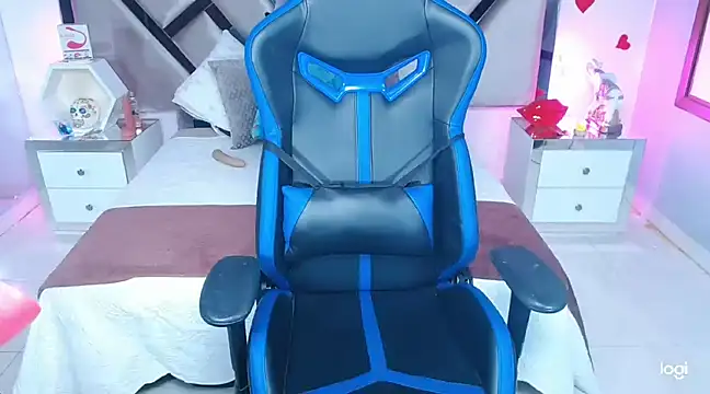 Snapshot of lady_Ary_xx chatting on 01/20/25, 12:46 lady Ary xx online show from 01/20/25, 12:46