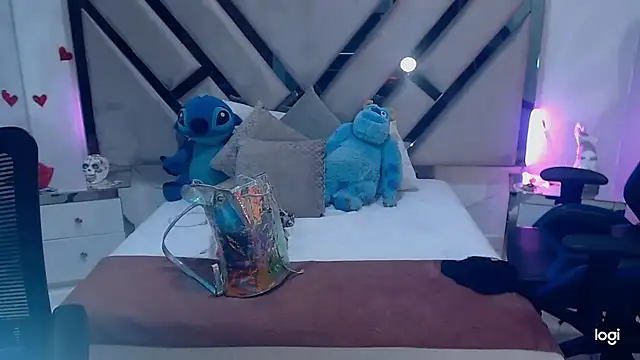 Snapshot of lady_Ary_xx chatting on 02/26/25, 10:20 lady Ary xx online show from 02/26/25, 10:20