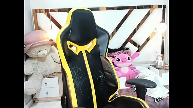 Snapshot of lady_Ary_xx chatting on 09/10/25, 08:42 lady Ary xx online show from 09/10/25, 08:42