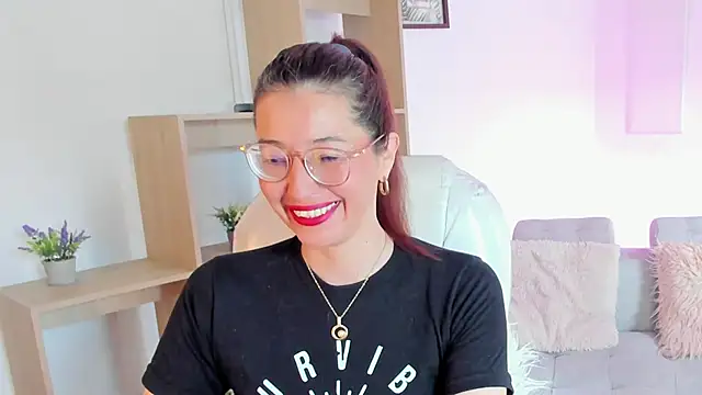 Antonnella 3 online show from 09/22/25, 12:40