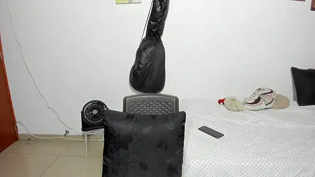 D-yanamilf online show from 09/14/25, 11:37