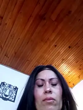 Tania mature online show from 05/06/26, 05:18