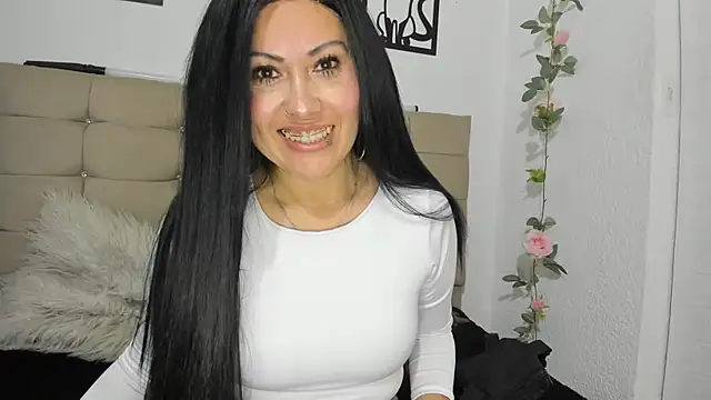 Tania mature online show from 05/26/26, 07:43