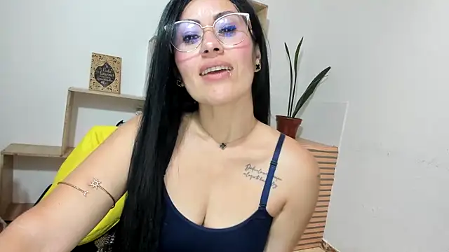 Tania mature online show from 05/29/26, 07:01