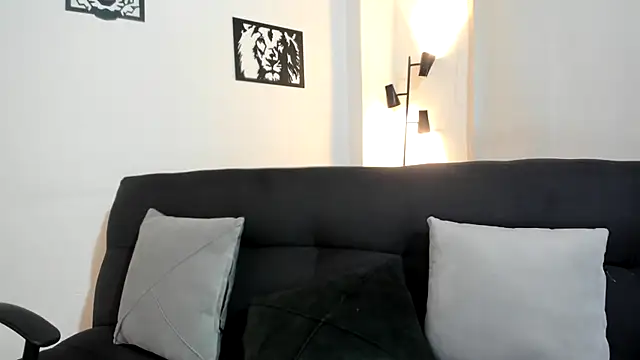 Tania mature online show from 06/23/26, 07:01