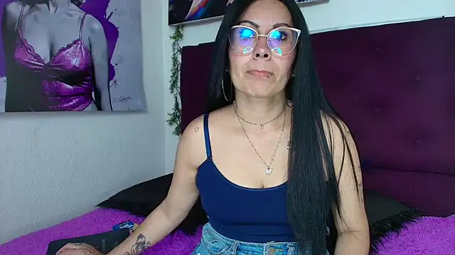 Tania mature online show from 07/18/26, 06:01