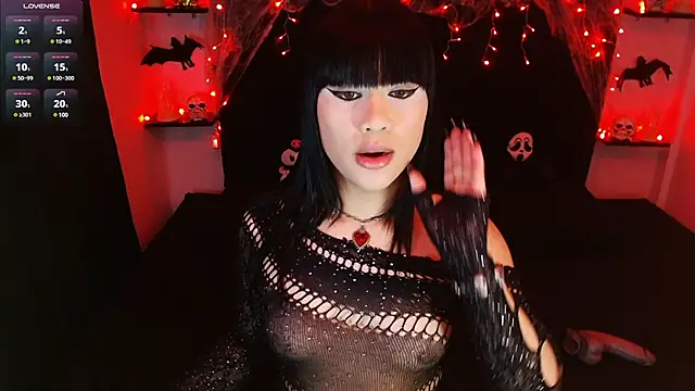 My vampire Mia online show from 01/29/25, 09:39