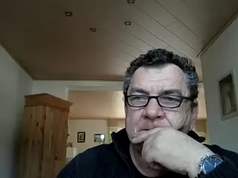 Snapshot of Nobbie444 chatting on 03/23/26, 04:00 Nobbie444 online show from 03/23/26, 04:00