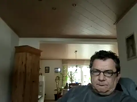 Snapshot of Nobbie444 chatting on 03/30/26, 03:13 Nobbie444 online show from 03/30/26, 03:13