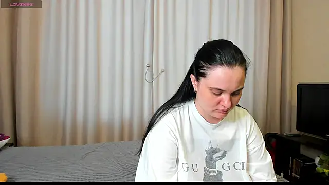 AlanaBrox online show from 06/26/26, 10:30