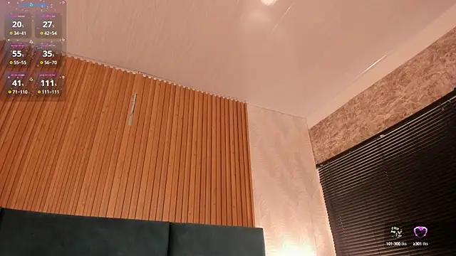 Kareena chopra online show from 10/16/25, 01:23