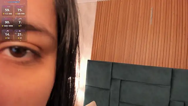 Kareena chopra online show from 10/17/25, 12:30