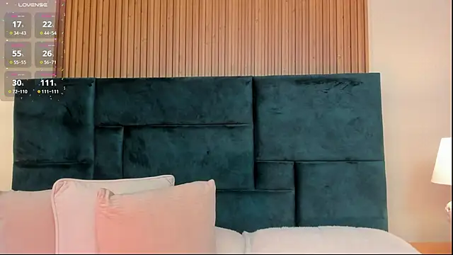 Kareena chopra online show from 07/16/26, 12:22