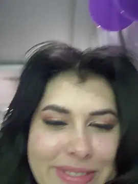 Alyaa s online show from 10/03/25, 11:02