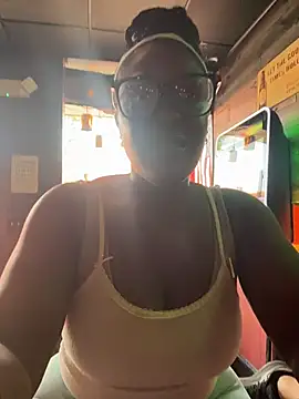 TilaTotti online show from 07/22/26, 10:23