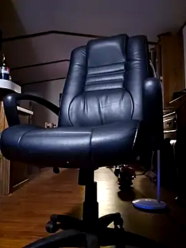 chosen923 online show from 10/24/25, 03:47