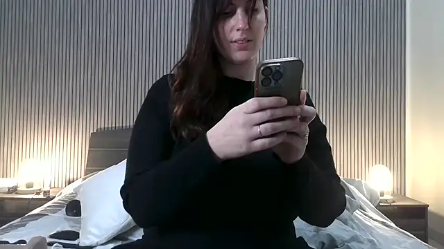 MysteryGirl7 online show from 02/03/25, 08:57