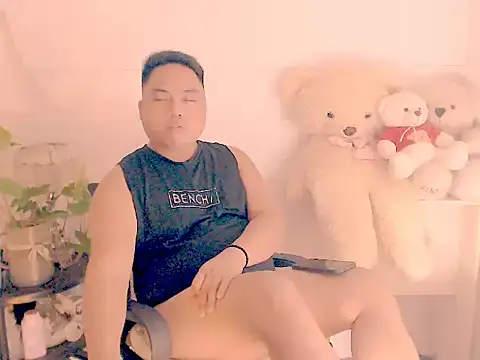 Snapshot of Hardking_69 chatting on 10/19/25, 08:15 Hardking 69 online show from 10/19/25, 08:15