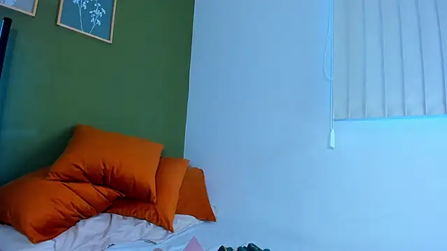 karlye 5 online show from 06/12/26, 10:41