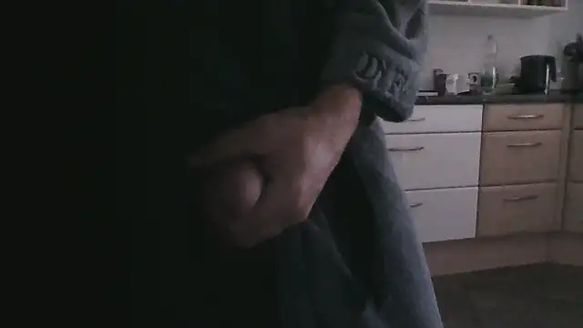 Snapshot of muschiliebhaber1@xh chatting on 10/11/25, 08:13 muschiliebhaber1xh online show from 10/11/25, 08:13