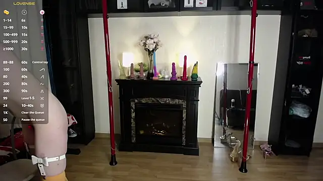 Snapshot of all_shades_dreams chatting on 11/30/25, 10:47 all shades dreams online show from 11/30/25, 10:47