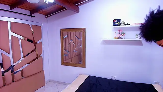 Snapshot of naia_blessed chatting on 09/18/25, 07:16 naia blessed online show from 09/18/25, 07:16