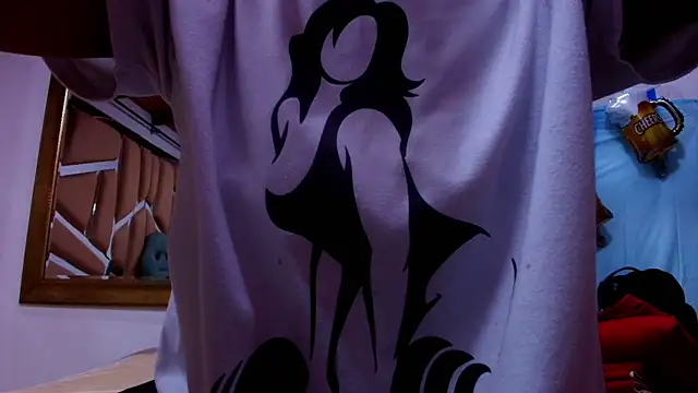 Snapshot of naia_blessed chatting on 10/03/25, 07:11 naia blessed online show from 10/03/25, 07:11