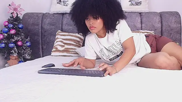 Snapshot of naia_blessed chatting on 01/10/26, 07:15 naia blessed online show from 01/10/26, 07:15