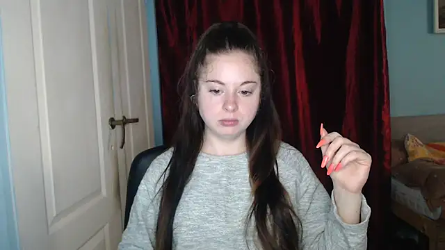 Snapshot of ryhhnnagold99 chatting on 09/17/25, 12:29 ryhhnnagold99 online show from 09/17/25, 12:29