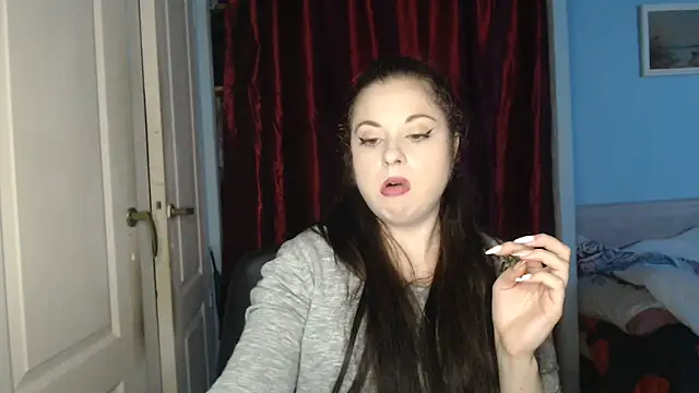 Snapshot of ryhhnnagold99 chatting on 10/24/25, 04:03 ryhhnnagold99 online show from 10/24/25, 04:03