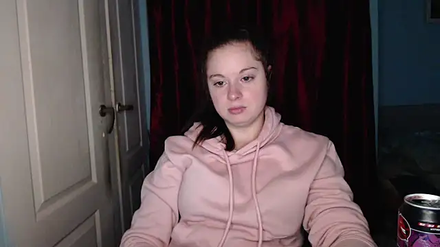 Snapshot of ryhhnnagold99 chatting on 11/02/25, 04:53 ryhhnnagold99 online show from 11/02/25, 04:53