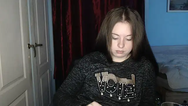 Snapshot of ryhhnnagold99 chatting on 11/23/25, 05:02 ryhhnnagold99 online show from 11/23/25, 05:02