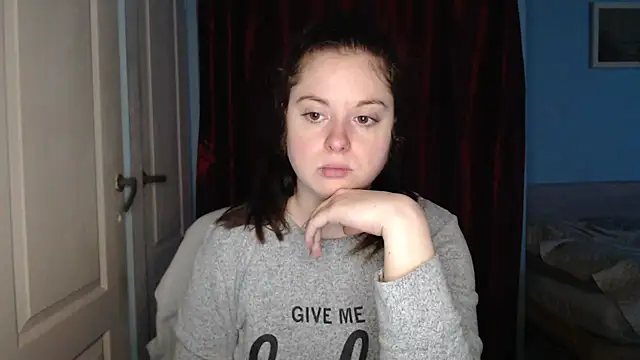 Snapshot of ryhhnnagold99 chatting on 11/24/25, 04:29 ryhhnnagold99 online show from 11/24/25, 04:29