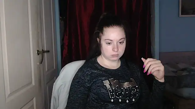 Snapshot of ryhhnnagold99 chatting on 12/02/25, 01:39 ryhhnnagold99 online show from 12/02/25, 01:39